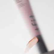 TFIT Delicate Silk Veil Art Primer