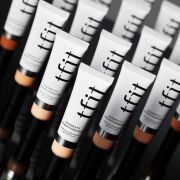 TFIT Radiance Fit Serum Foundation N1.5 Suede